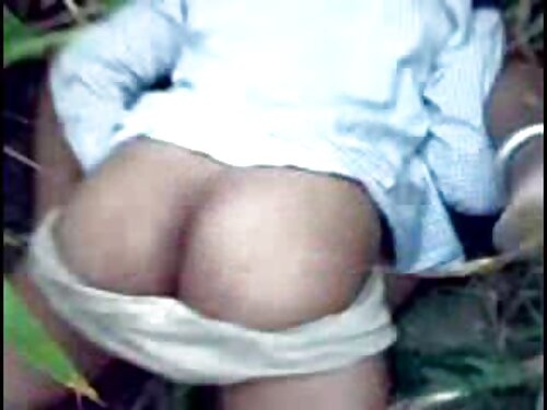 แฟนสาววัยรุ่นนอนหลับ ...