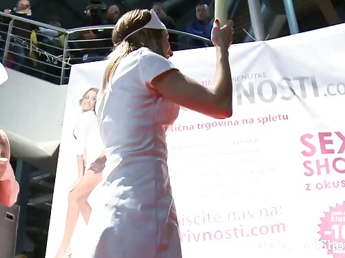 18 ปีใน nylons mastu ...